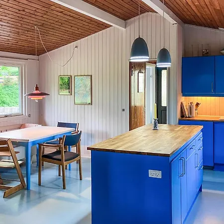 Semesterbostad 3 Bedroom Lovely In *
